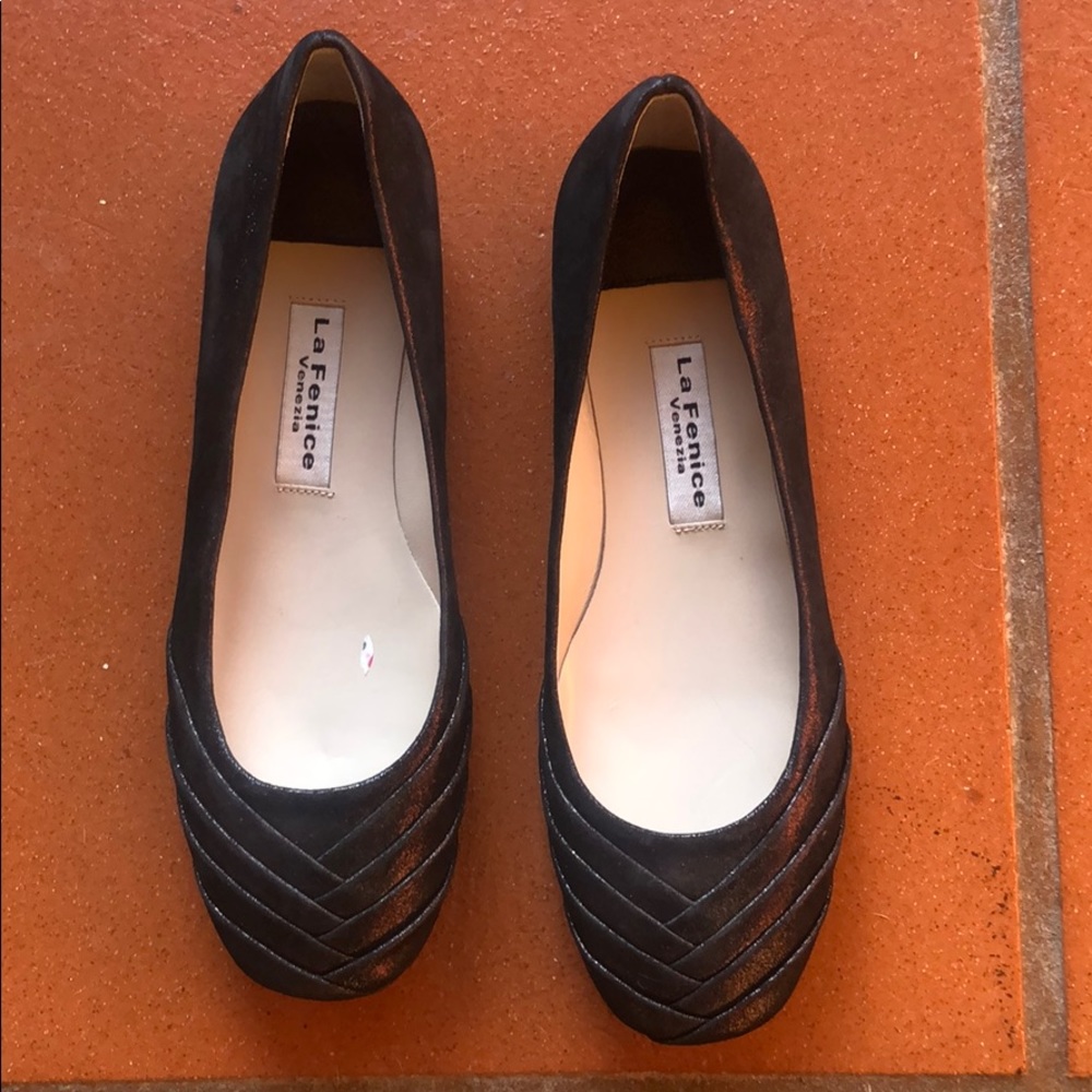 La Fenice Ashley Black Leather Flats- Size 5.5- Brand New in Box